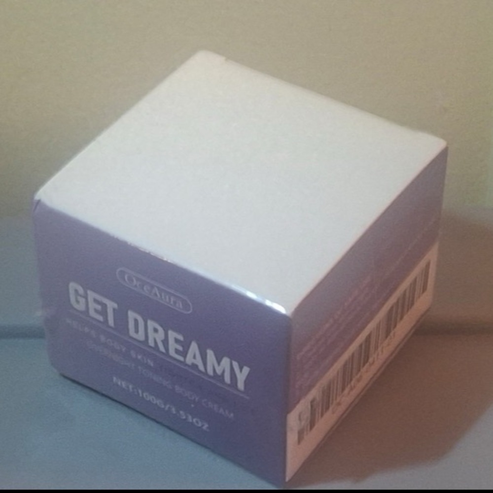 OceAura Get Dreamy Overnight Toning Body Cream - Retails for $31.32 Online - Picture 2 of 3